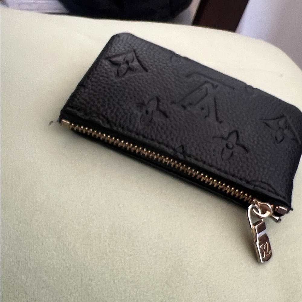Louis Vuitton Black Textured Monogram Card HolderPouch - Picture 3 of 12